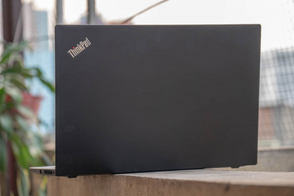 Laptop cũ Lenovo ThinkPad T480s Core i5 8250U, 8GB RAM, SSD 256GB,14.0