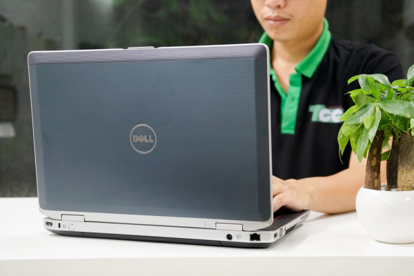 Dell Latitude E6420 i5 2520M | RAM 4 GB | HDD 250G | 14.0'' HD | Card On