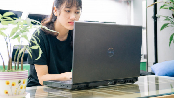 Dell Precision M6800 Mobile Workstation i7 4800MQ | RAM 8GB | SSD 256GB  | 17.3