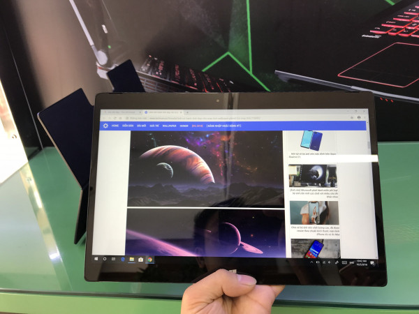 Laptop Dell Latitude E7275 Core M7-6Y5M, Ram 8G, ổ cứng SSD 256G, màn hình 12,5 Full HD cảm ứng