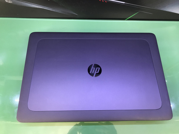 Laptop Cũ Hp Zbook 17 G4 Xeon E3-1535M v6 Ram 64G/ SSD 512/ Màn 17.3 QHD+
