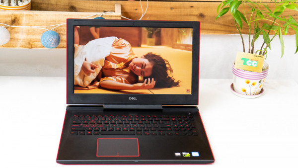 Laptop Cũ Dell Inspiron N7577 Core i7-7700HQ/ RAM 8GB/ SSD M2 128GB + HDD 500 GB/ NVIDIA GeForce GTX 1050 Ti/ 15.6 FHD