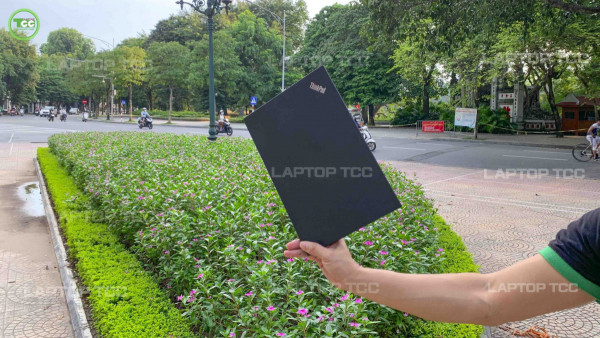 Laptop Cũ Lenovo Thinkpad X1 Carbon Gen 5 Core i7-7600U| Ram 8GB| SSD 256GB| 14