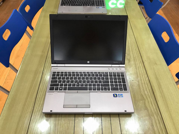 Hp Elitebook 8570p i7 3520M | RAM 4G | HDD 250G | 15.6'' HD | VGA RỜI AMD 7570M