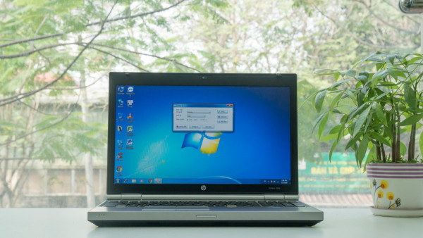 Hp Elitebook 8570p i7 3520M | RAM 4G | HDD 250G | 15.6'' HD | VGA RỜI AMD 7570M