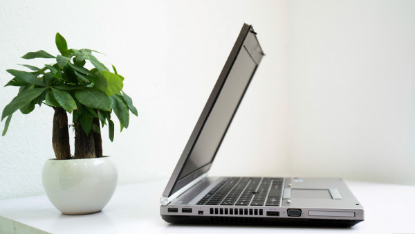Hp Elitebook 8560p i5 2520M | RAM 4G | HDD 250GB | 15.6'' HD | VGA RỜI AMD 6470M