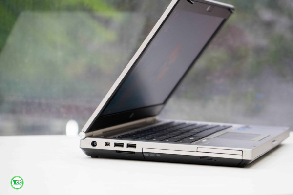 Hp Elitebook 8470p i5 3320M | RAM 4 GB | HDD 250G | 14.0” HD | Card on