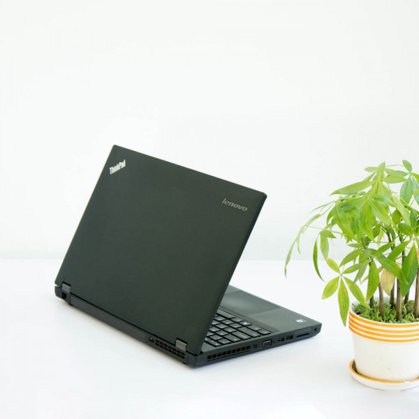 Laptop Cũ LENOVO THINKPAD W540 | i7-4900MQ | Ram 8GB | SSD 256GB |Màn Full HD | Nvidia K2100M