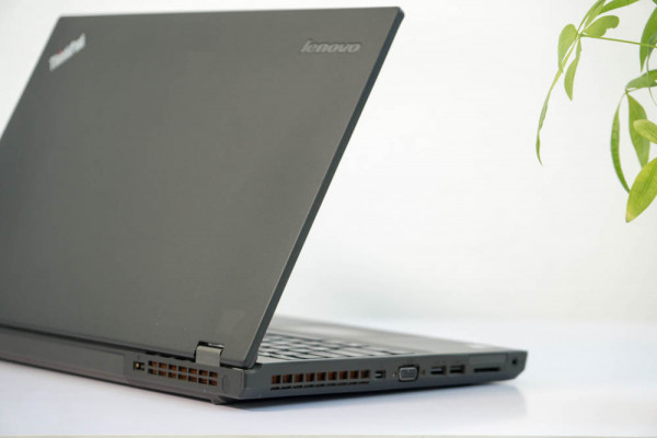 Laptop Cũ LENOVO THINKPAD W540 | i7-4900MQ | Ram 8GB | SSD 256GB |Màn Full HD | Nvidia K2100M