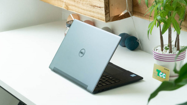 Laptop Cũ Dell Latitude 7370 M5- 6Y54/ RAM 8GB /SSD 256GB/ 13.3