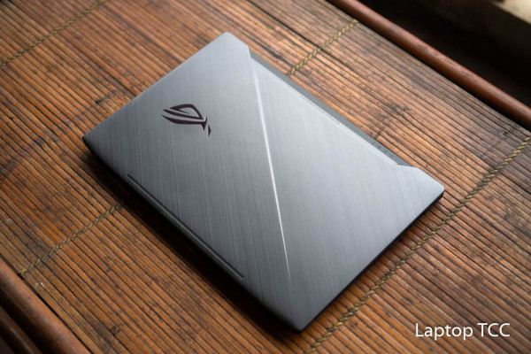 Laptop cũ Gaming Asus ROG Strix SCAR GL503 /Core i7-8750H /RAM 8GB, HDD 1TB + SSD 128GB, VGA 4GB NVIDIA GTX 1050Ti, 15.6 inch, FHD