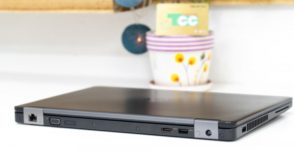 Laptop Cũ Dell Latitude E5470/ i5*6300U/ RAM 8G/ Ổ SSD 256GB/ MÀN 14.0 HD