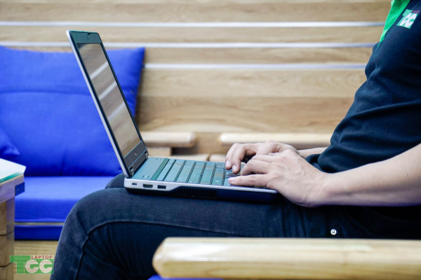 Laptop Dell Precision M2800 I7- 4800MQ| Ram 8GB| SSD 256GB| FHD| VGA AMD FirePro W4170M