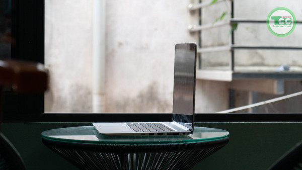 Laptop Cũ HP ELITEBOOK FOLIO 1040 G3 ULTRABOOK I5 6300U | RAM 8GB | SSD 256GB | 14 INCHES FHD | CARD ON