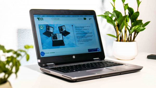 HP Probook 640 G2 i5*6200U| RAM 8GB| SSD 240GB| HD| Card on