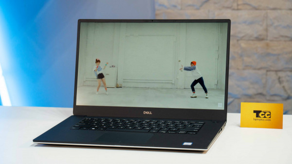 Dell Precision 5540 Core i7 9850H / RAM 16GB / SSD 512GB / NVIDIA Quadro T1000 / FHD