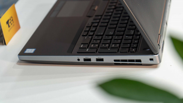 Dell Precision 7540 | i7-9750H (9850H) | RAM 16GB | SSD 256GB | FHD IPS | Nvidia Quadro T1000