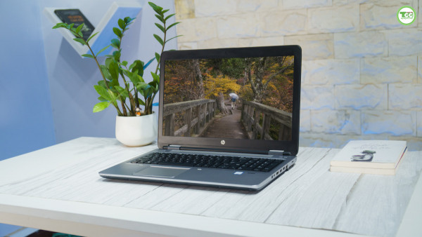 HP ProBook 650 G2 Core i5-6300U| 8GB RAM| 256GB SSD| FHD| Card On