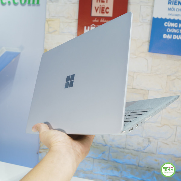 Surface Laptop 2 Core i7 8650U| RAM 8GB| SSD 256GB| Màn 13.5 inch