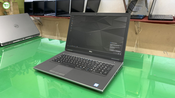 Dell Precision 7740 Core i7-9750H| Ram 16G| SSD 512G| Card RTX 4000 | FHD