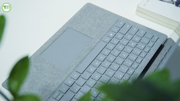 Surface Laptop 3 Core i5 - 1035G7 | RAM 8GB| SSD 128GB| 13.5