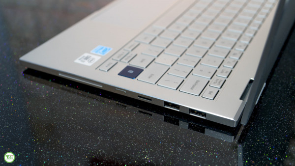 [NEW] Samsung Galaxy Book Flex α 2 in 1 | Core i5 - 10310U | Ram 8G | SSD 256G | QLED 13.3