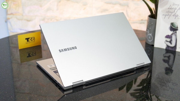 [NEW] Samsung Galaxy Book Flex α 2 in 1 | Core i5 - 10310U | Ram 8G | SSD 256G | QLED 13.3