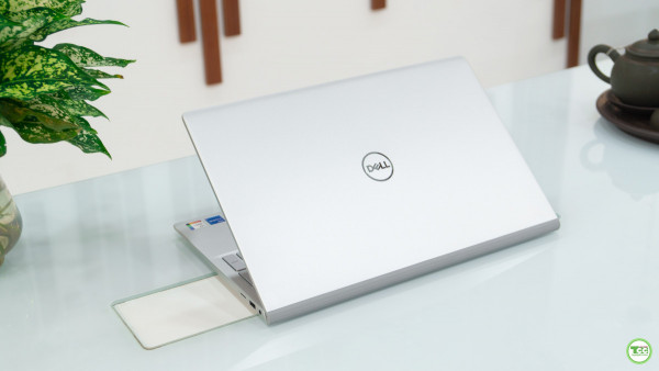 Dell Inspiron 15 5502 Core™ i7-1165G7, Ram 16GB, SSD 512GB, 15.6
