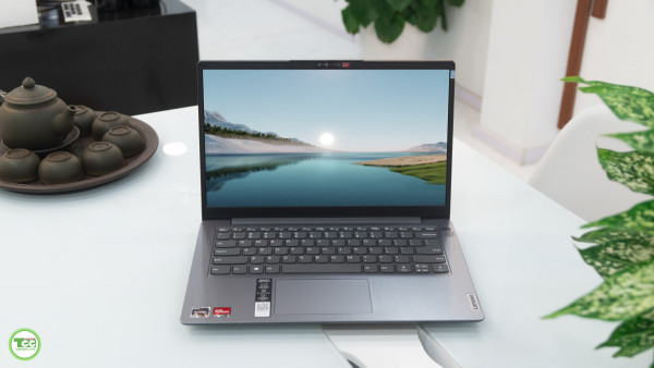 LEVONO IDEAPAD 3 RYZEN 5-5500U/ RAM 16GB/ SSD 256GB/ FHD/ ON