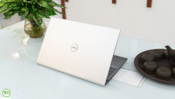 Laptop Dell Inspiron 5515