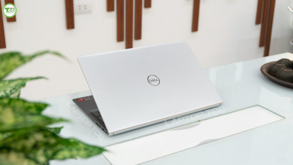 Laptop Dell Inspiron 5515