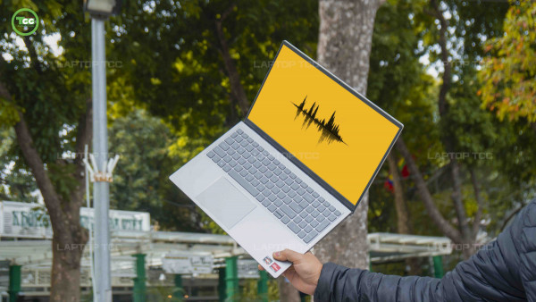 Laptop Dell Inspiron 5515