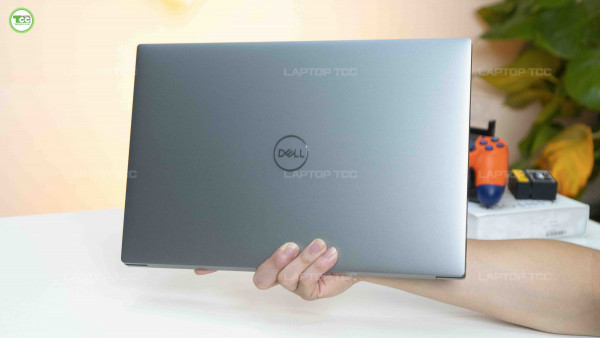 Dell Precision 5560 (2021)  Xeon W-11955M | Ram 32Gb | SSD 512GB | NVIDIA RTX A2000 | 15.6″ 4K TOUCH