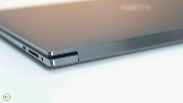 Dell Precision 5560 (2021)  Xeon W-11955M | Ram 32Gb | SSD 512GB | NVIDIA RTX A2000 | 15.6″ 4K TOUCH