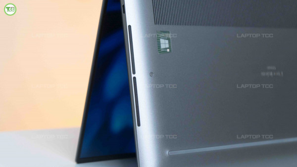 Dell Precision 5560 (2021)  Core™ i7-11800H, Ram 16GB, SSD 512GB, 15.6