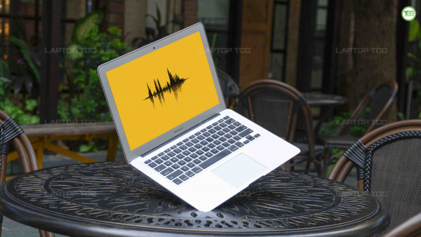 MQD42 - Macbook Air (2017) Core i7/ 8GB RAM / 256GB SSD