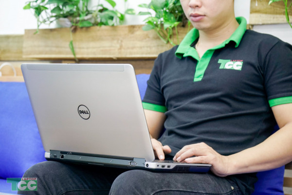 Dell Latitude E6540 Core i5 - 4300M / Ram 4GB / SSD 120GB / Màn HD / Card On