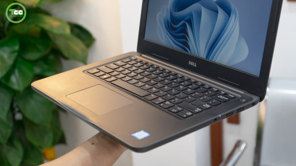 Dell Latitude 3380, Core i3-6006U, RAM 4GB, SSD 128GB, Intel HD Graphics 520, 13.3” HD