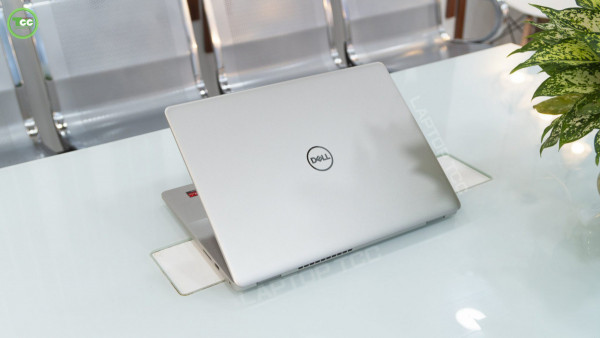 Laptop Dell Vostro 3405