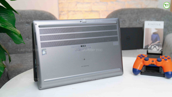 Dell Precision 7560 (2021) Xeon 11855M, Ram 32GB, SSD 512GB, 15.6