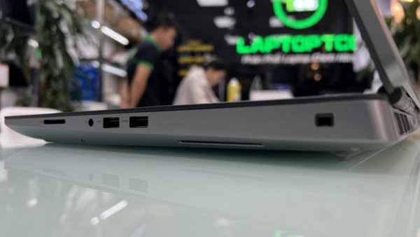 Dell Precision 7760 (2021) Core i7-11850H, RAM 16GB, SSD 512GB, 17.3 FHD, A4000