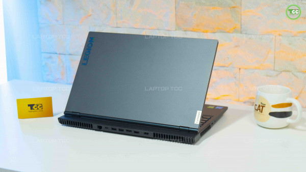 Lenovo Legion Y7000 2021