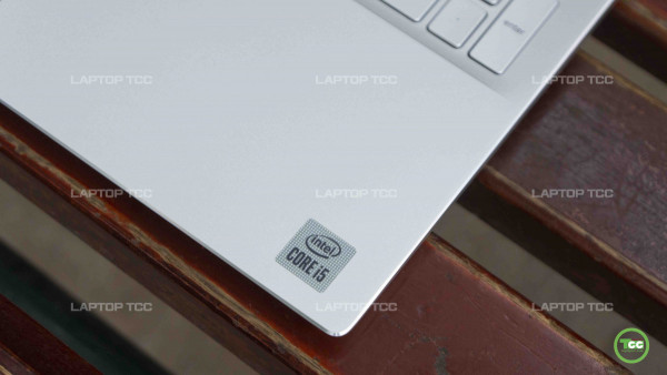 Laptop Dell Inspiron 7501