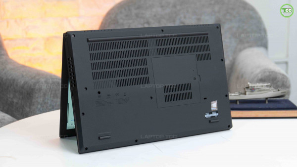 Lenovo Thinkpad P15 Gen 2 Core i7-11850H, Ram 32GB, 512GB SSD, 15.6 FHD, RTX A3000