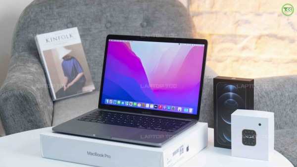 Macbook Pro 13 2020 M1 / 8GB / 256GB