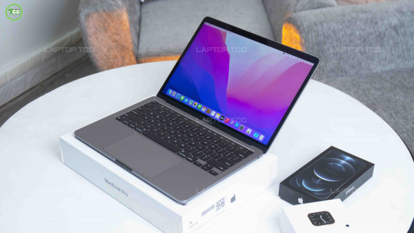 Macbook Pro 13 2020 M1 / 8GB / 256GB