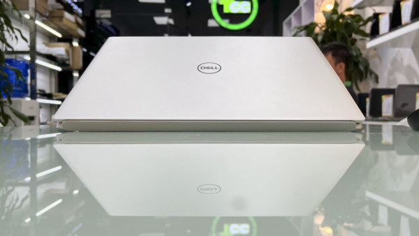 (HOT) Dell Inspiron 16 5620 Core i5 1240P, Ram 16GB, SSD 512GB, 16