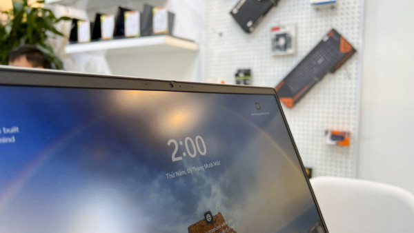  Dell Inspiron 16 5620 Core i5 1240P, Ram 16GB, SSD 512GB, 16