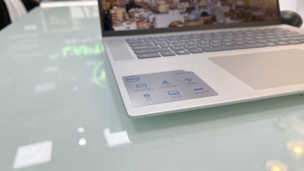  Dell Inspiron 16 5620 Core i5 1240P, Ram 16GB, SSD 512GB, 16