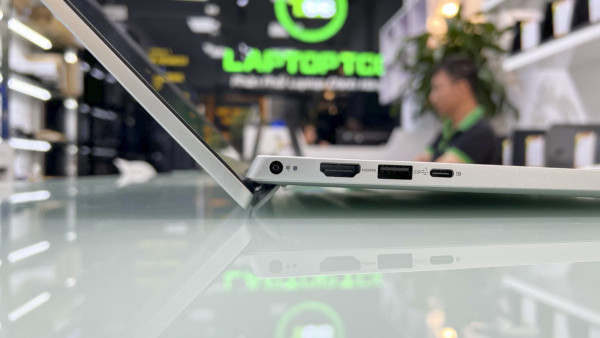  Dell Inspiron 16 5620 Core i5 1240P, Ram 16GB, SSD 512GB, 16